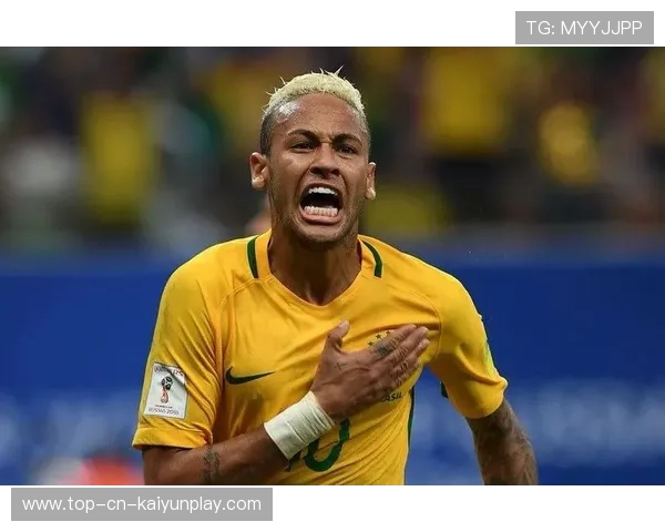 内马尔高速推进后顺势分球：巴西中前场配合愈发流畅的战术笔记